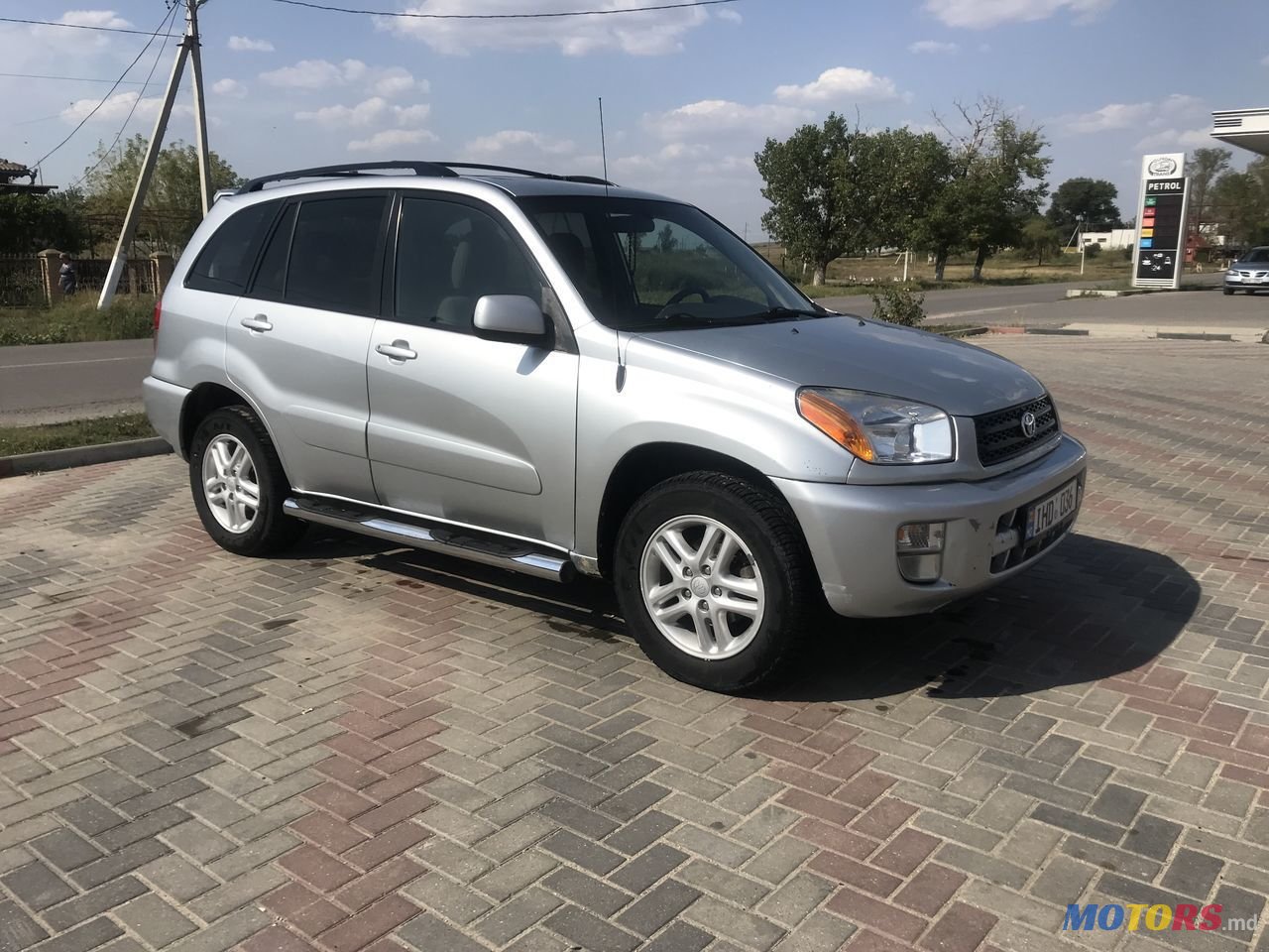 2003' Toyota RAV4 photo #1