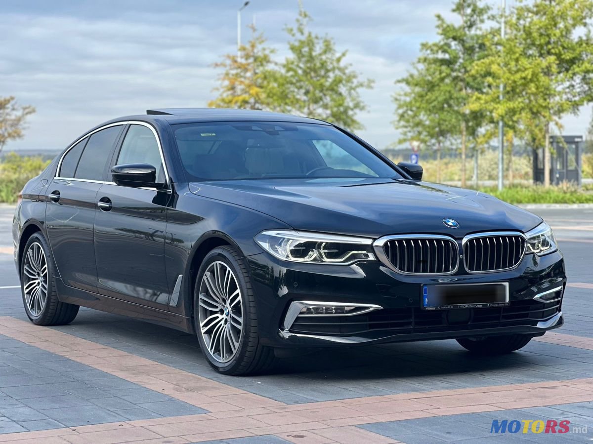 2017' BMW 5 Series photo #1