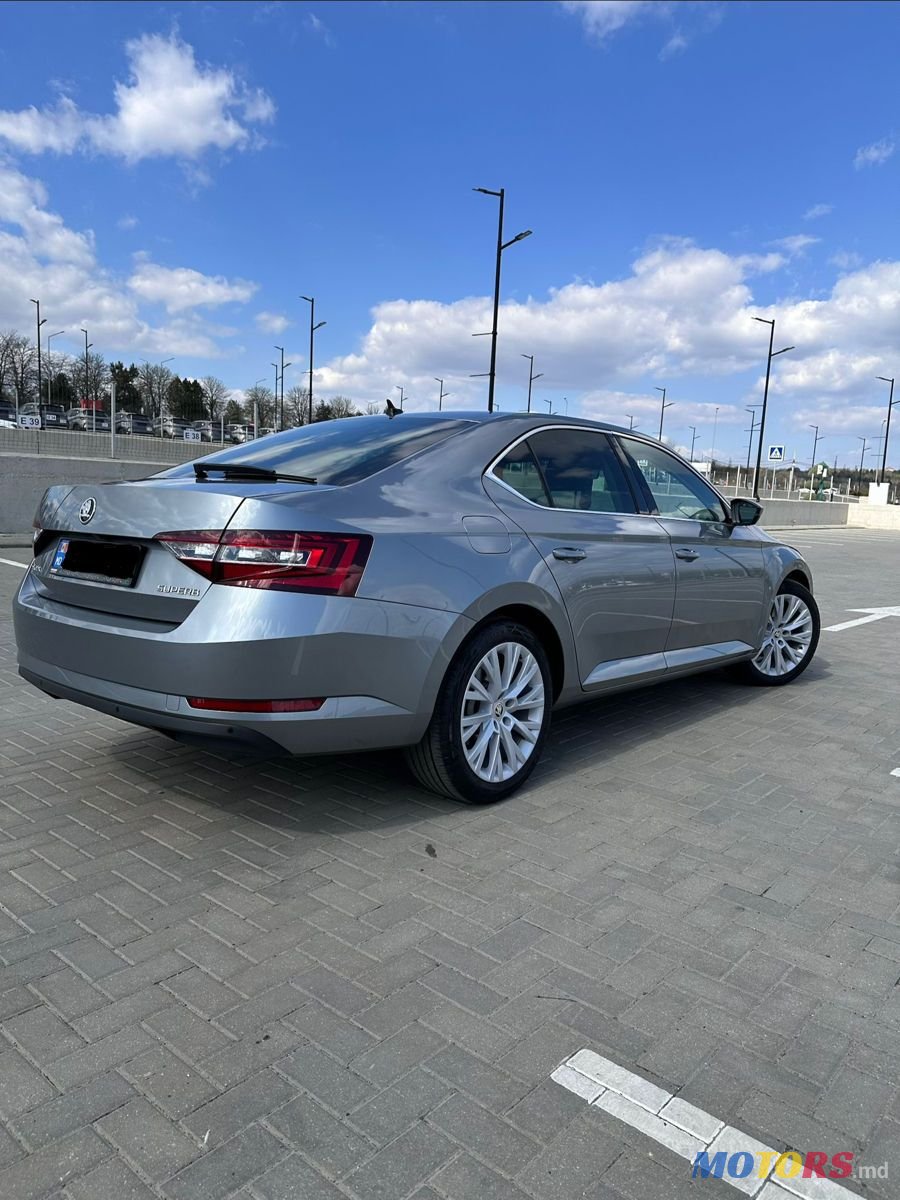 2017' Skoda Superb photo #3