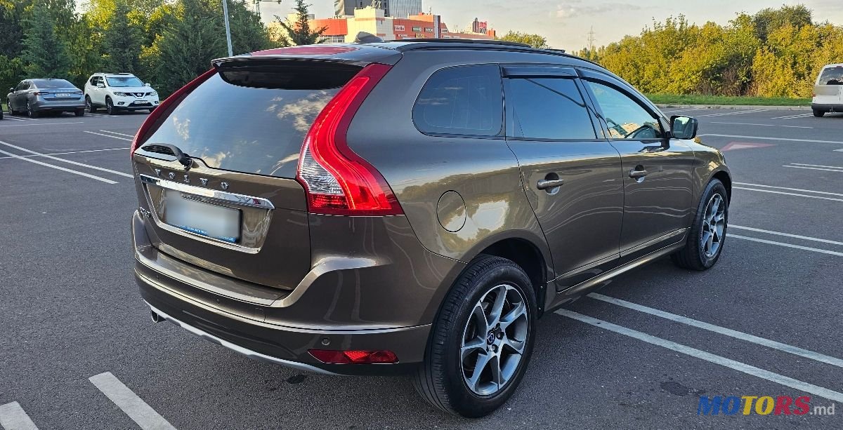 2017' Volvo XC60 photo #4