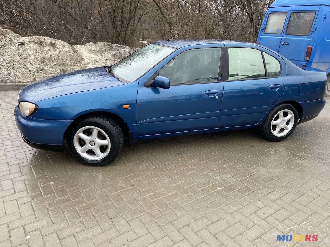 2001' Nissan Primera photo #2