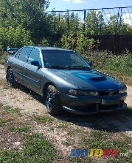 1993' Mitsubishi Galant photo #1