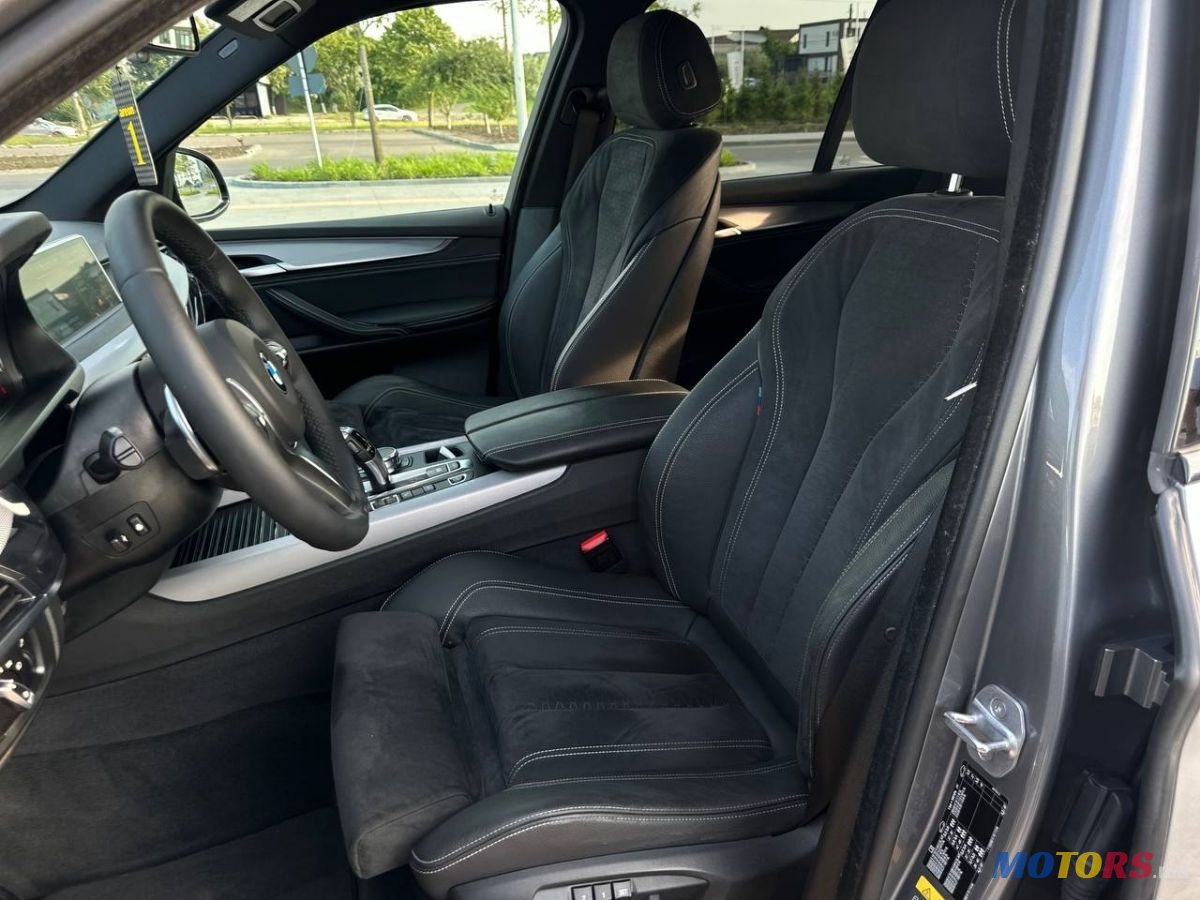 2017' BMW X5 photo #4