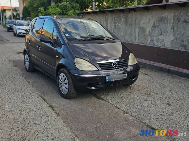 2001' Mercedes-Benz A-Class photo #2