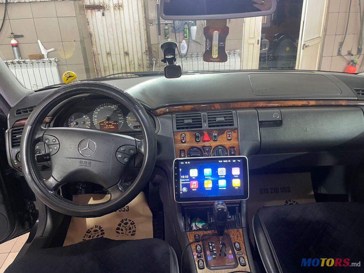 2003' Mercedes-Benz E Класс photo #6