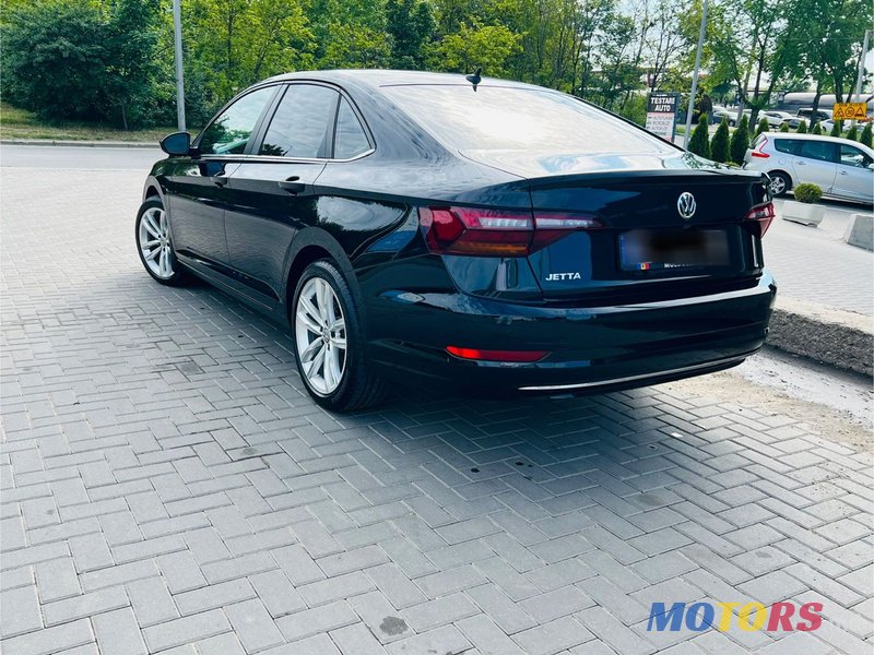 2019' Volkswagen Jetta photo #4