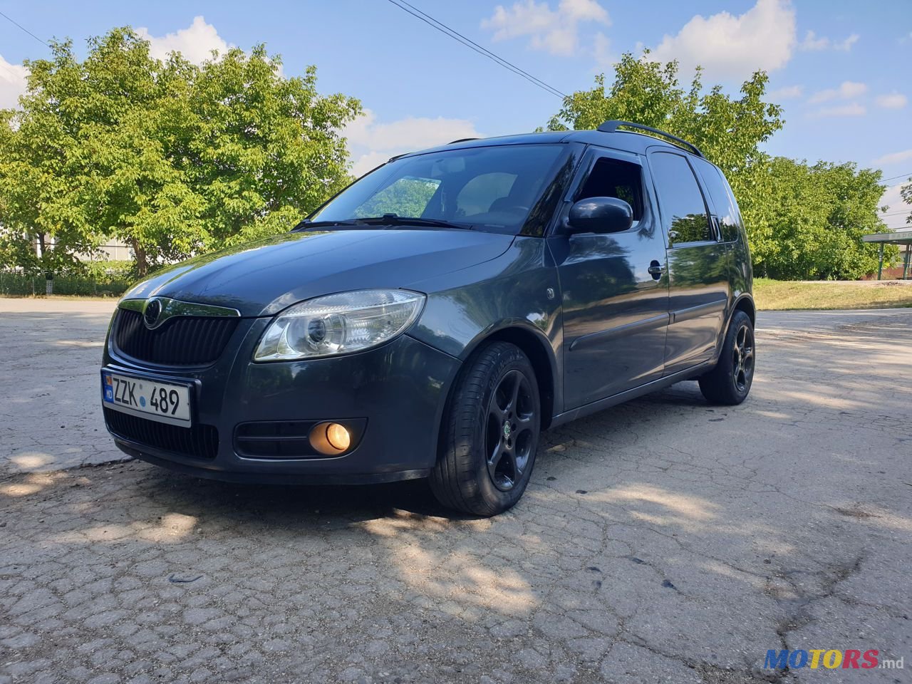 2007' Skoda Roomster photo #2