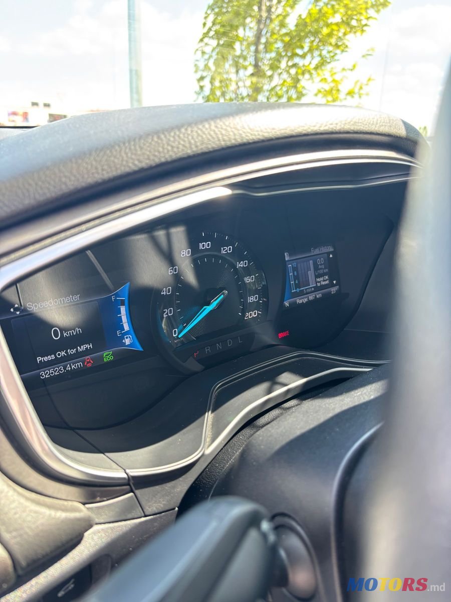 2020' Ford Fusion photo #5