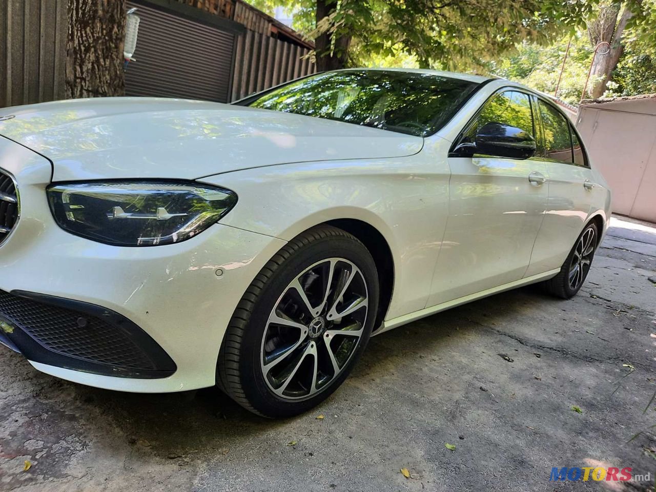 2021' Mercedes-Benz E-Class photo #3