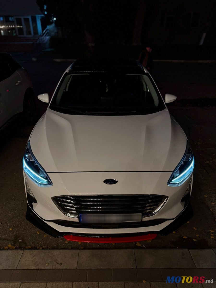 2018' Ford Focus photo #2