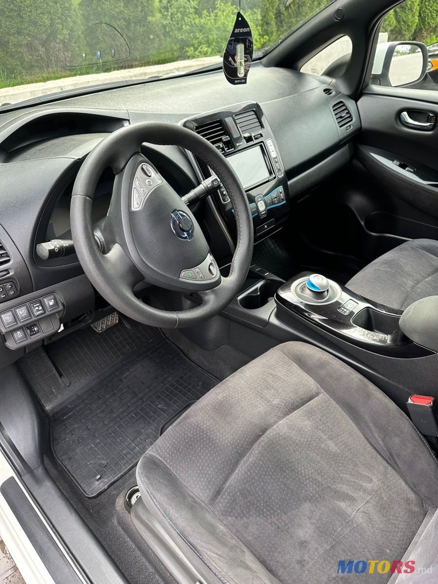 2015' Nissan Leaf photo #4