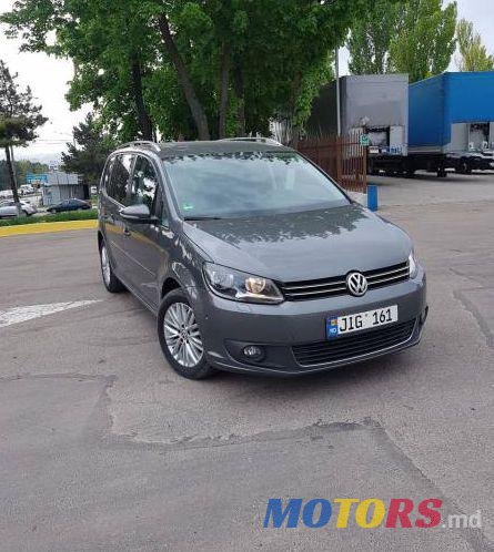 2014' Volkswagen Touran photo #1