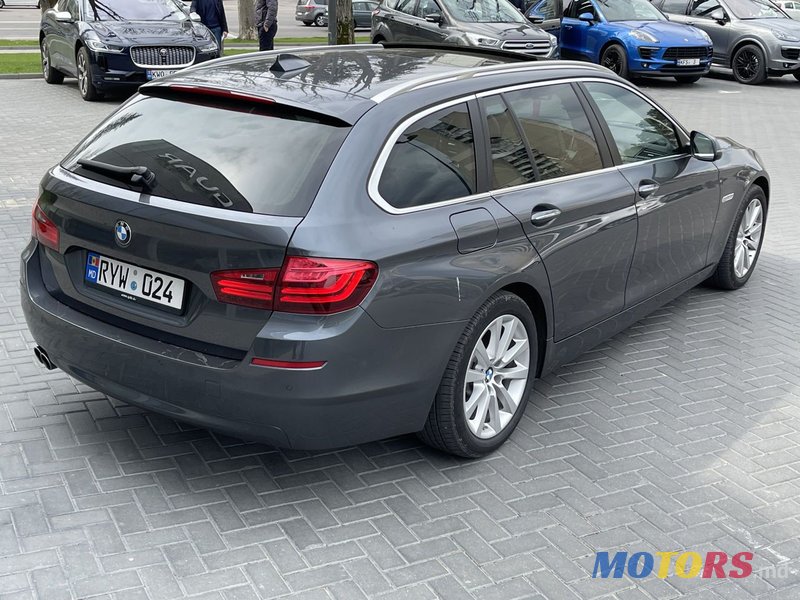 2015' BMW 5 Series photo #4