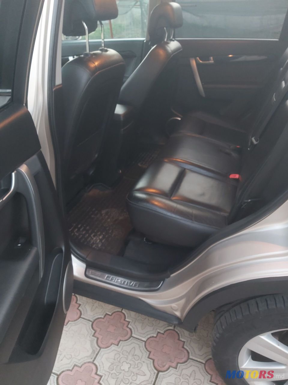 2011' Chevrolet Captiva photo #4