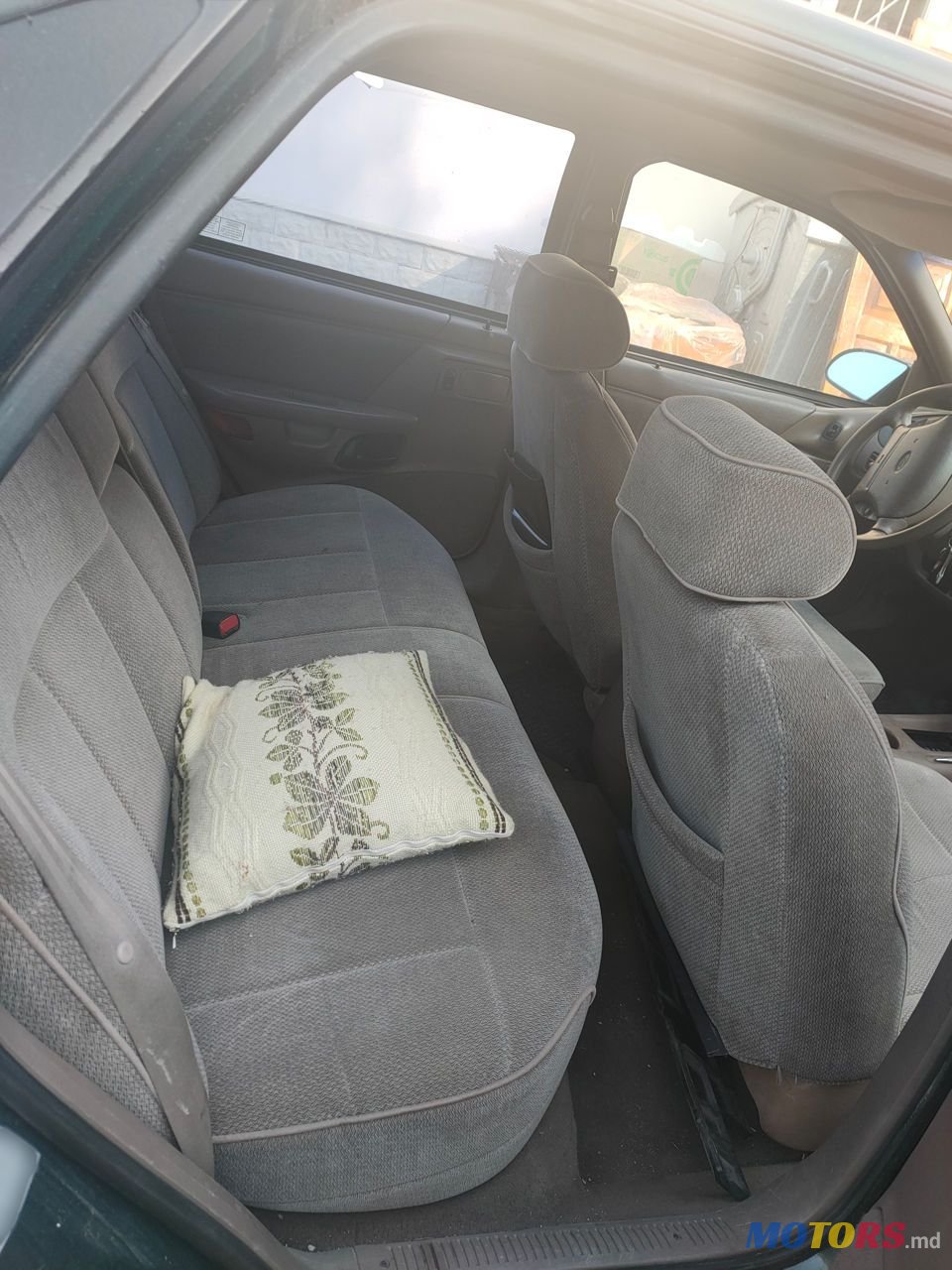 1994' Ford Taurus photo #4