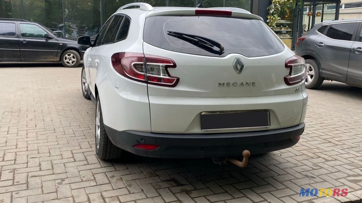 2013' Renault Megane photo #3