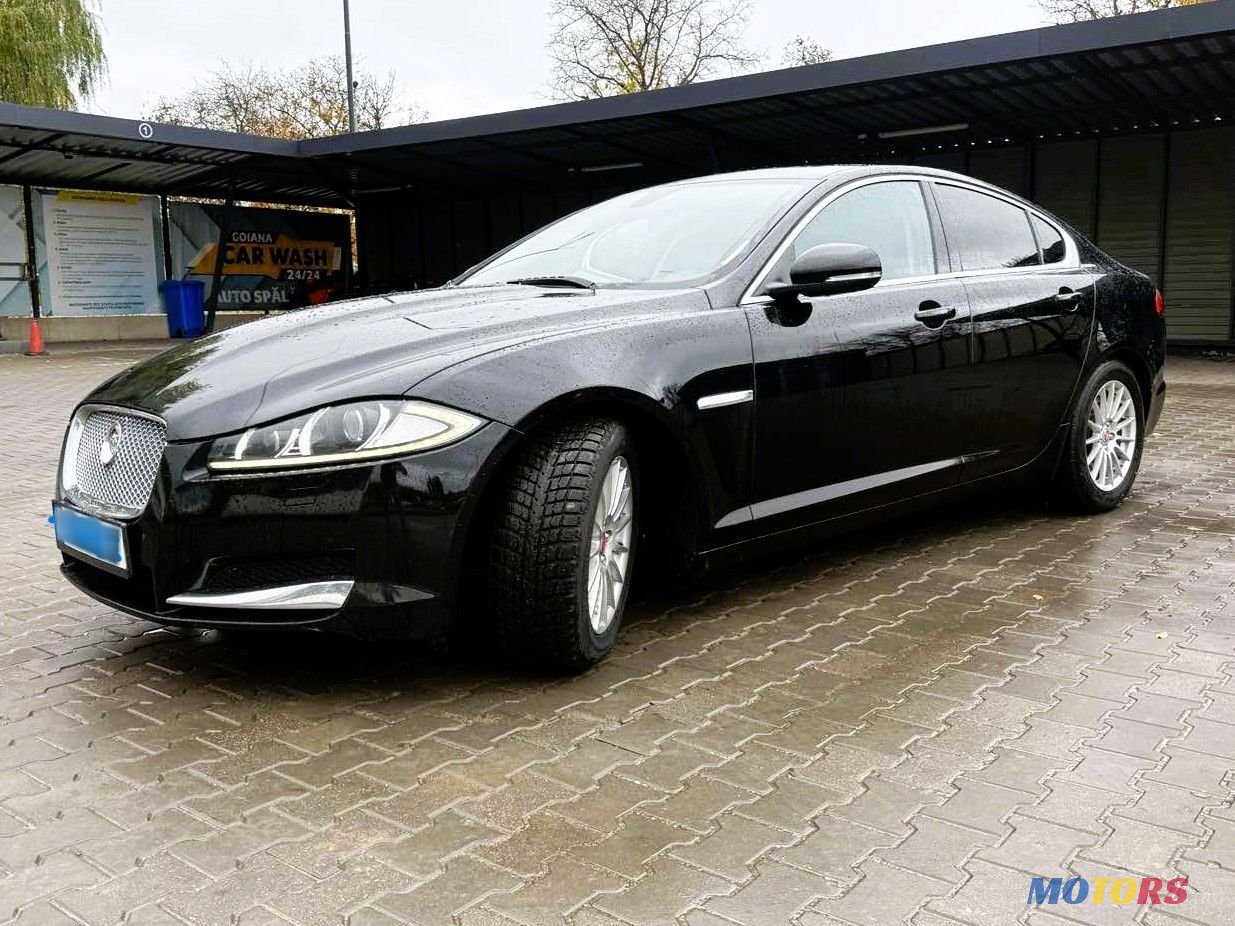 2014' Jaguar XF photo #1