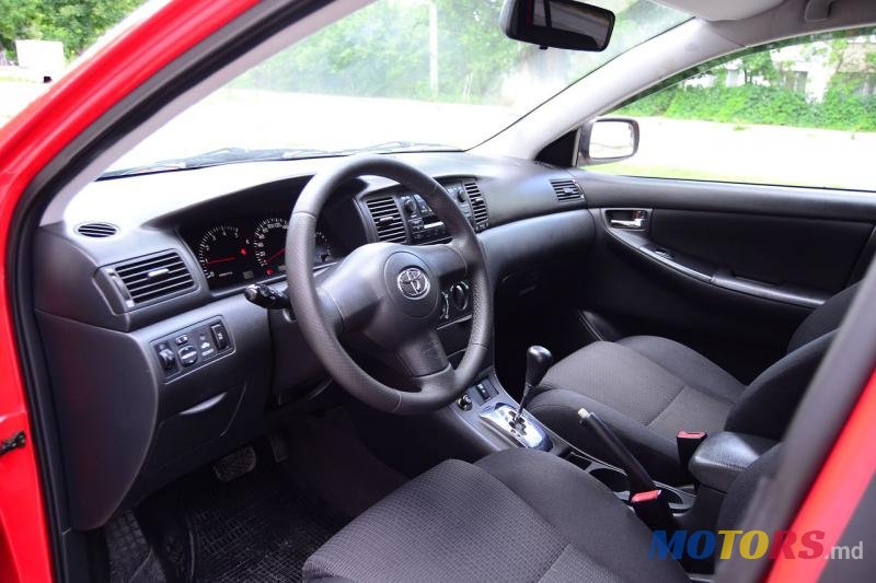 2005' Toyota Corolla photo #4