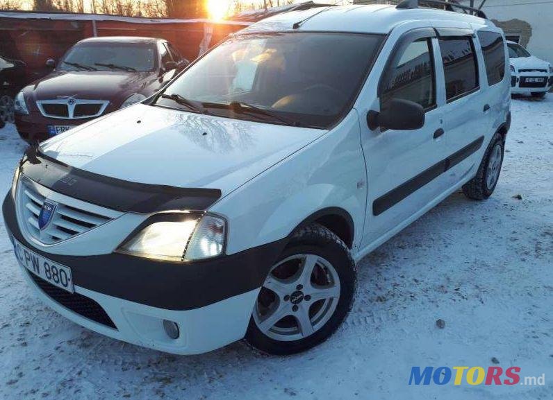 2008' Dacia Logan Mcv photo #2