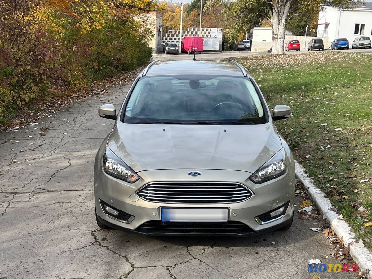 2014' Ford Focus photo #2