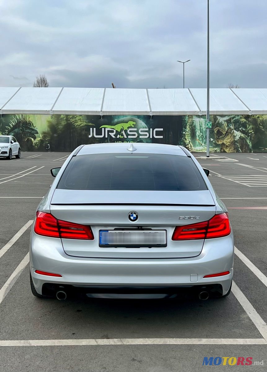 2018' BMW 5 Series photo #5