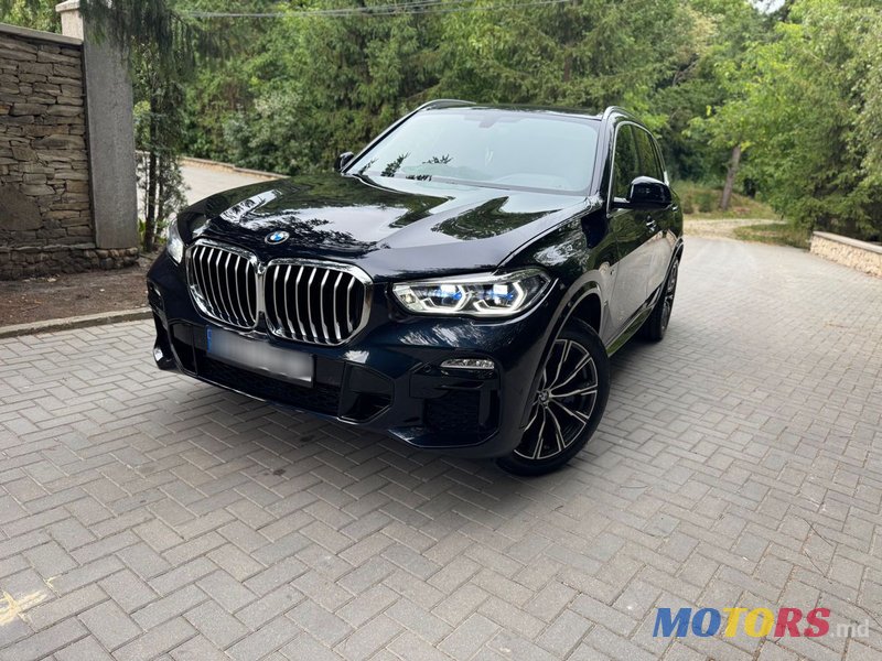 2019' BMW X5 photo #4