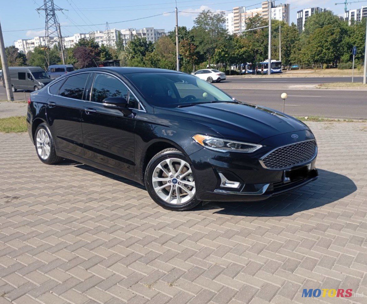 2019' Ford Fusion Titanium, plughin hibrid photo #3