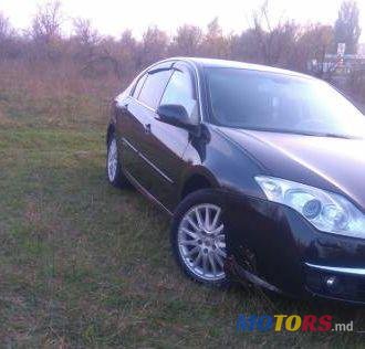 2008' Renault Laguna photo #1