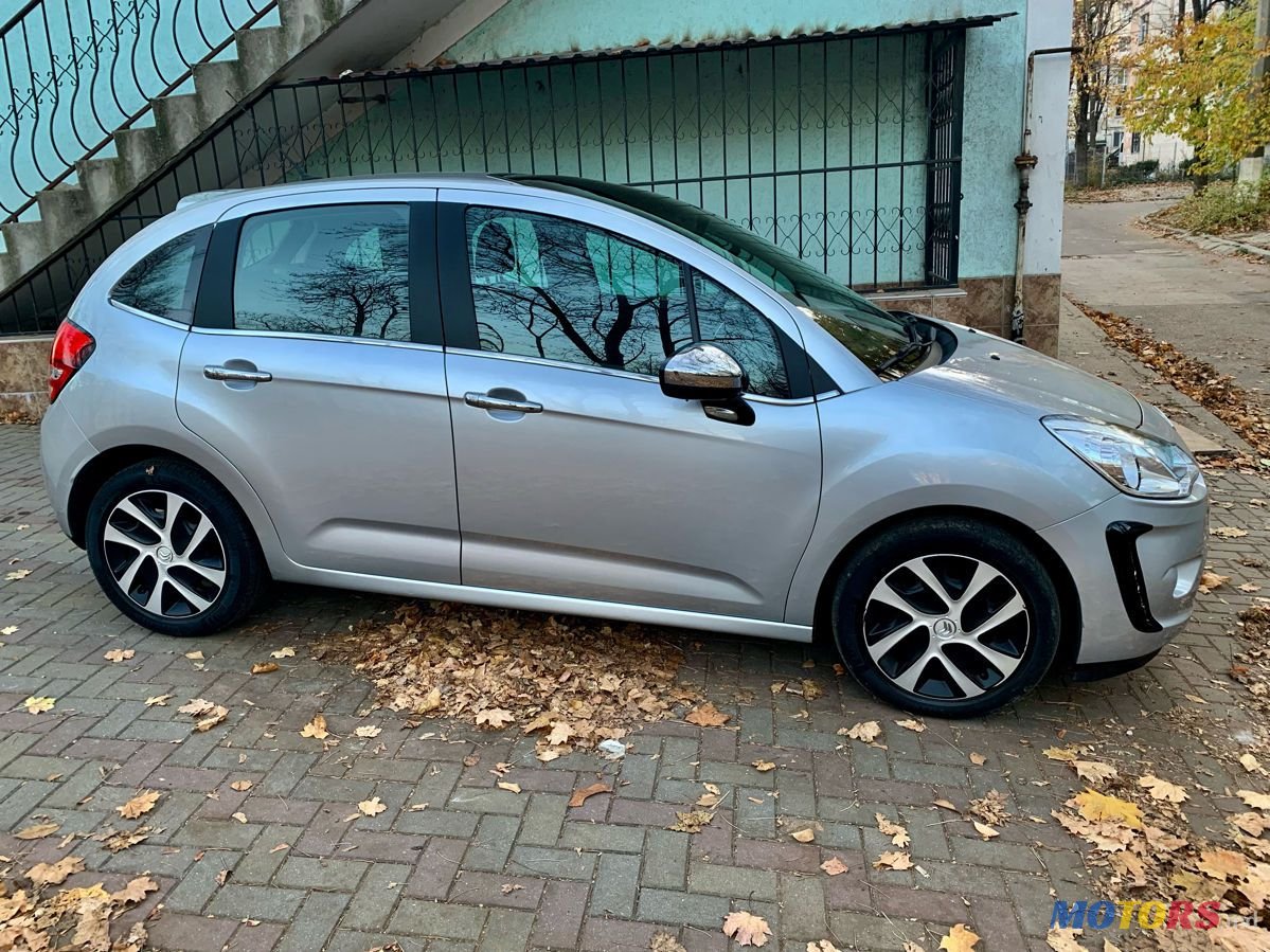 2012' Citroen C3 photo #2
