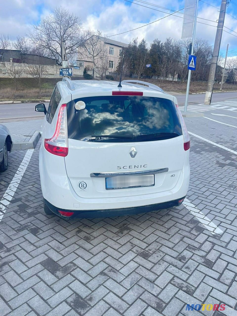 2016' Renault Scenic photo #1