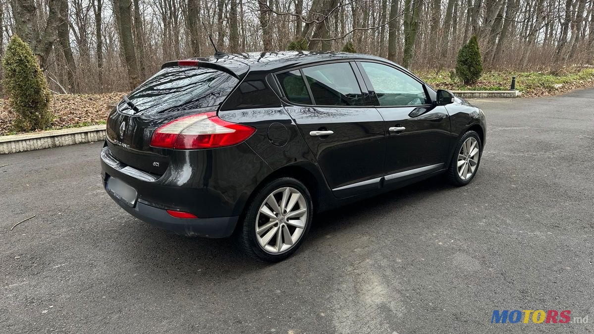 2010' Renault Megane photo #4