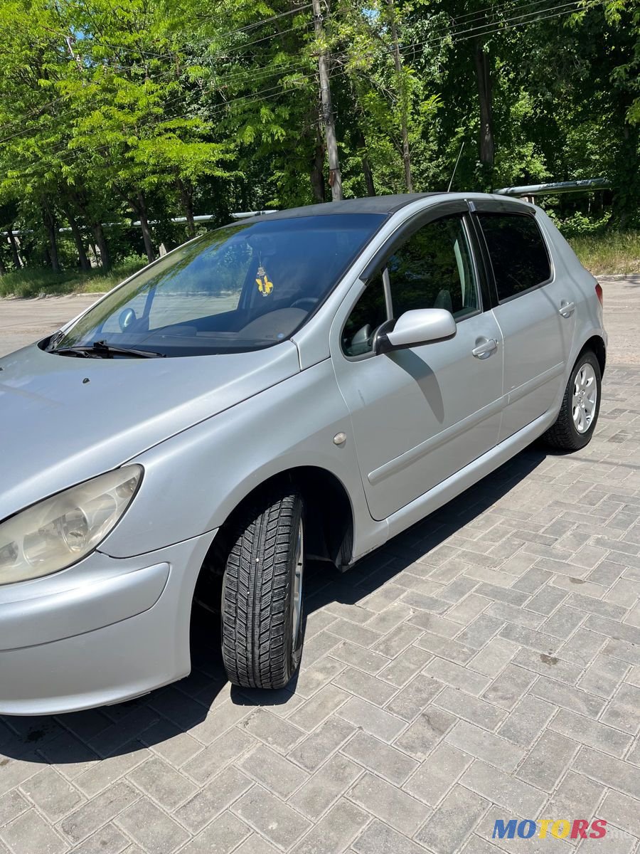 2005' Peugeot 307 photo #2