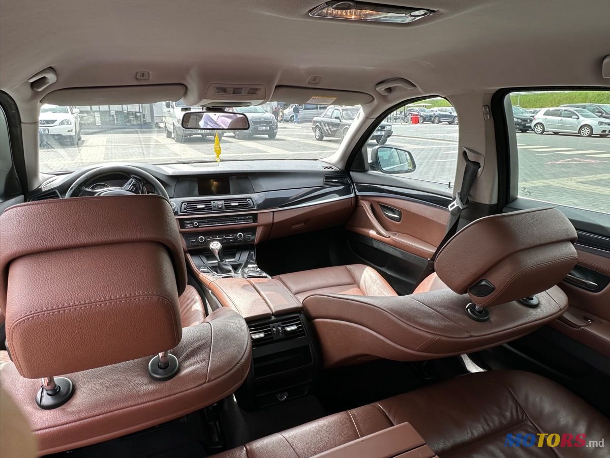 2012' BMW 5 Series photo #4