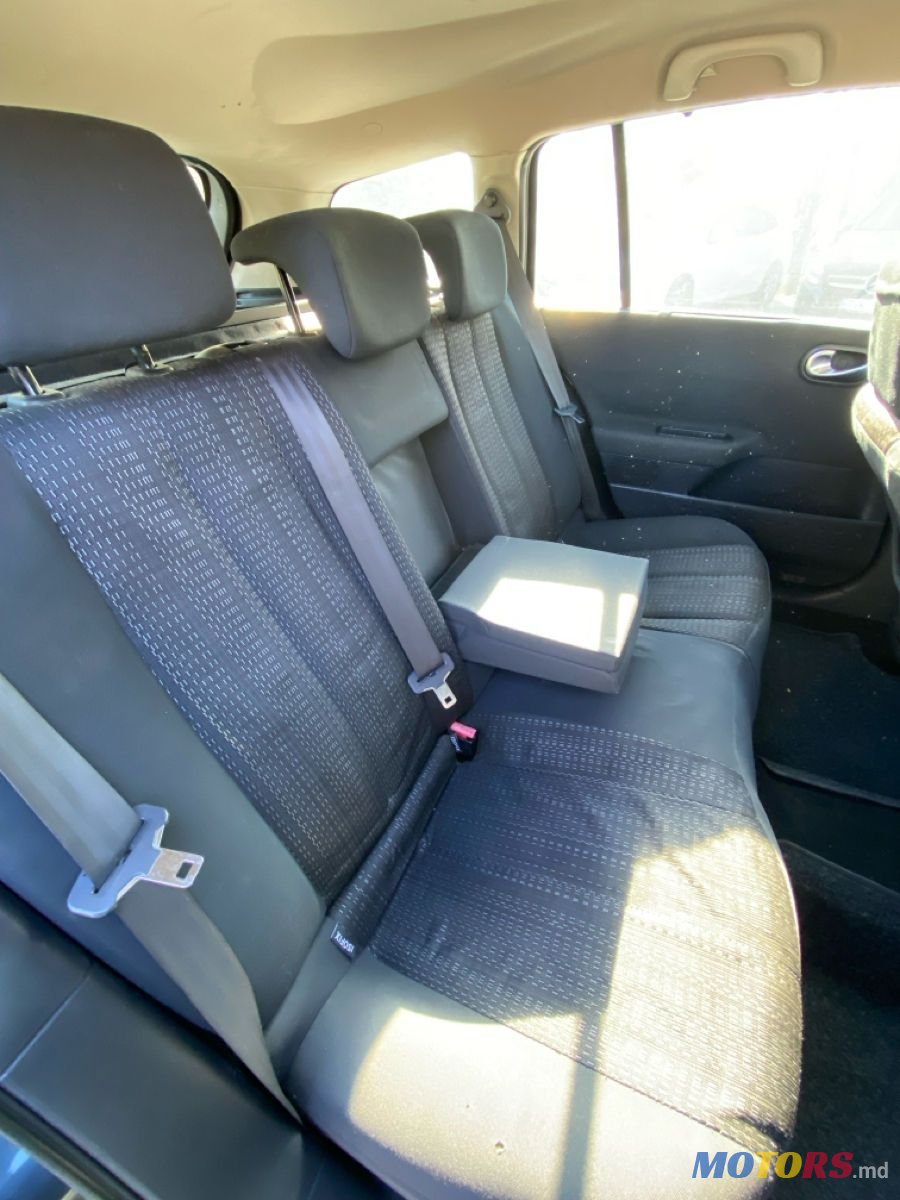 2007' Renault Megane photo #4