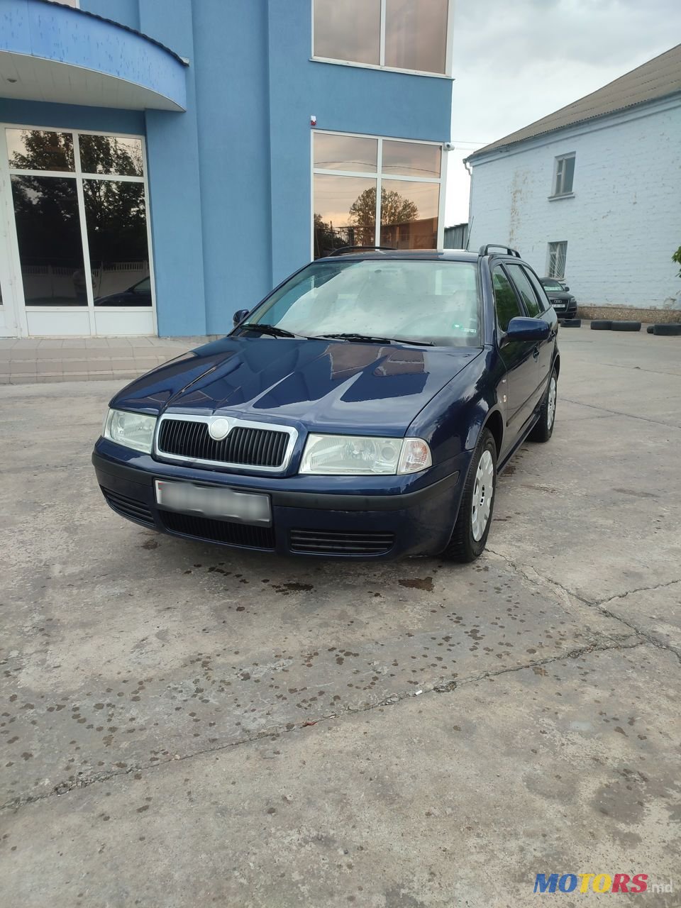 2002' Skoda Octavia photo #1