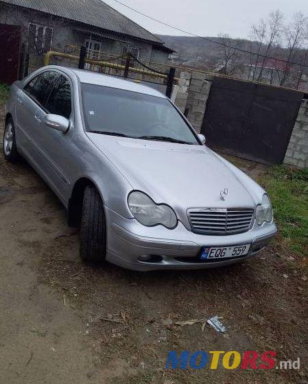 2000' Mercedes-Benz C photo #1