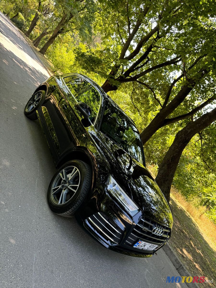 2020' Audi Q5 photo #5