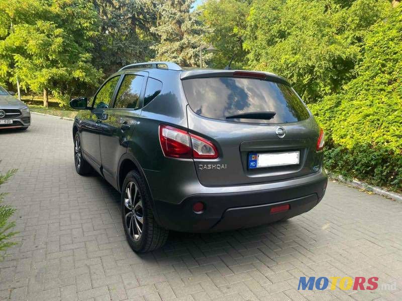 2011' Nissan Qashqai photo #3