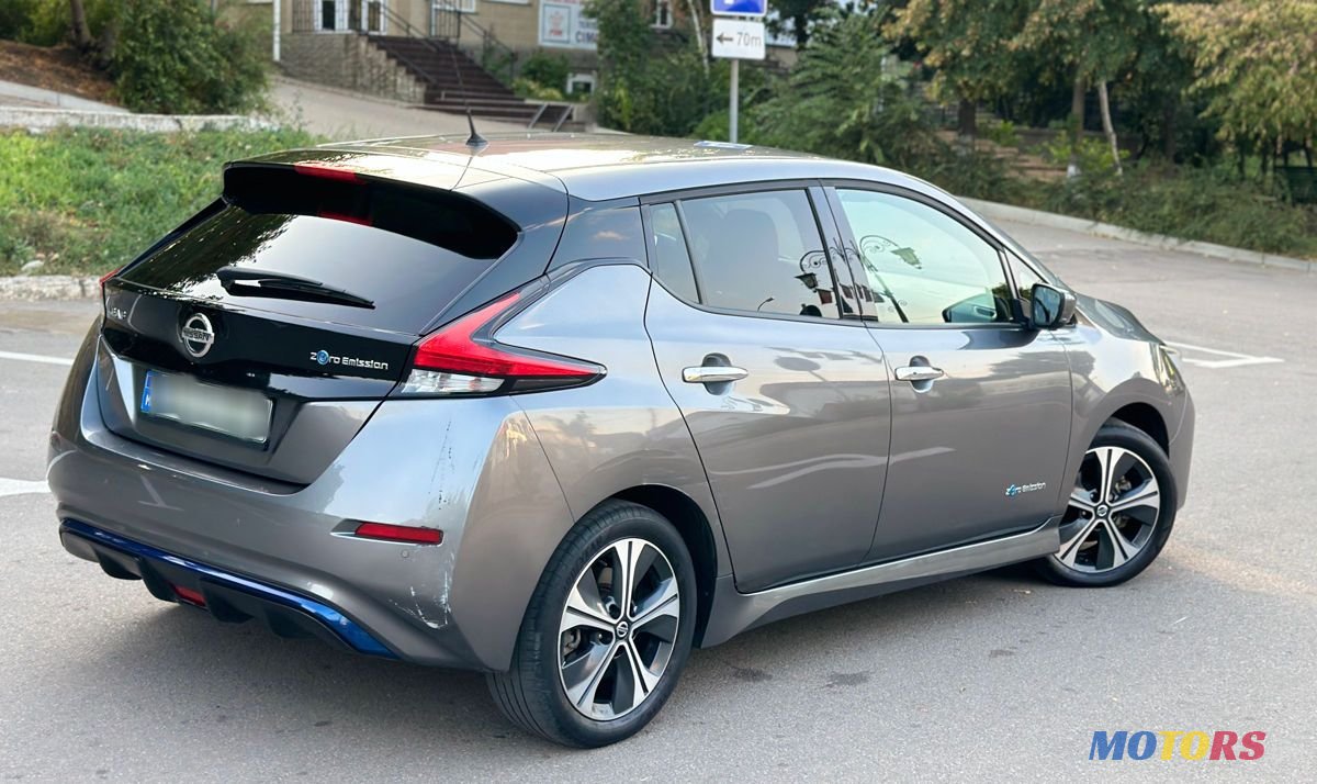 2019' Nissan Leaf photo #3