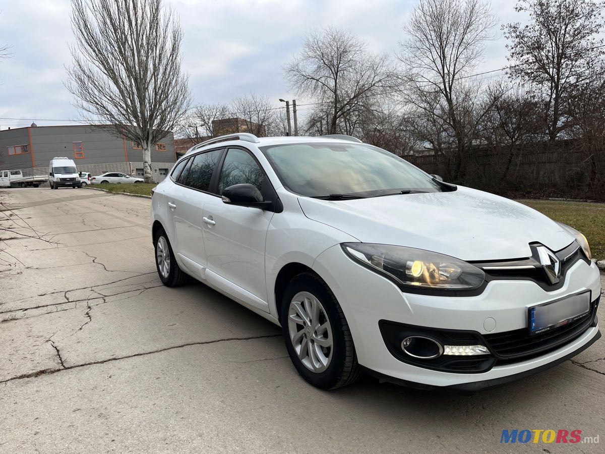 2015' Renault Megane photo #3