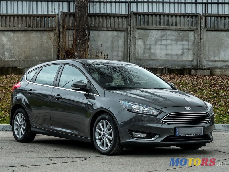 2015' Ford Focus photo #1