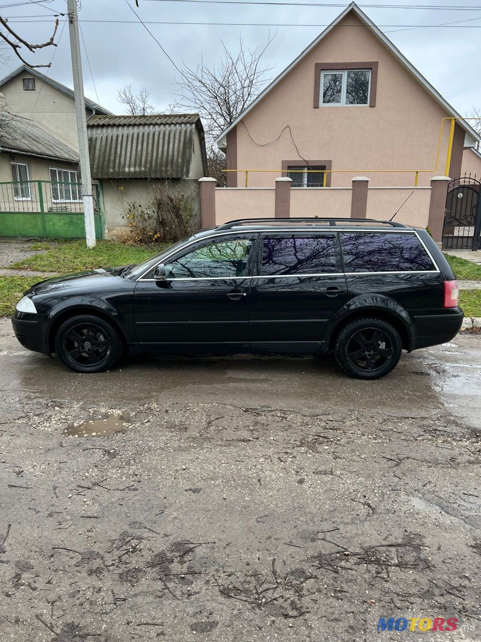 2005' Volkswagen Passat photo #3