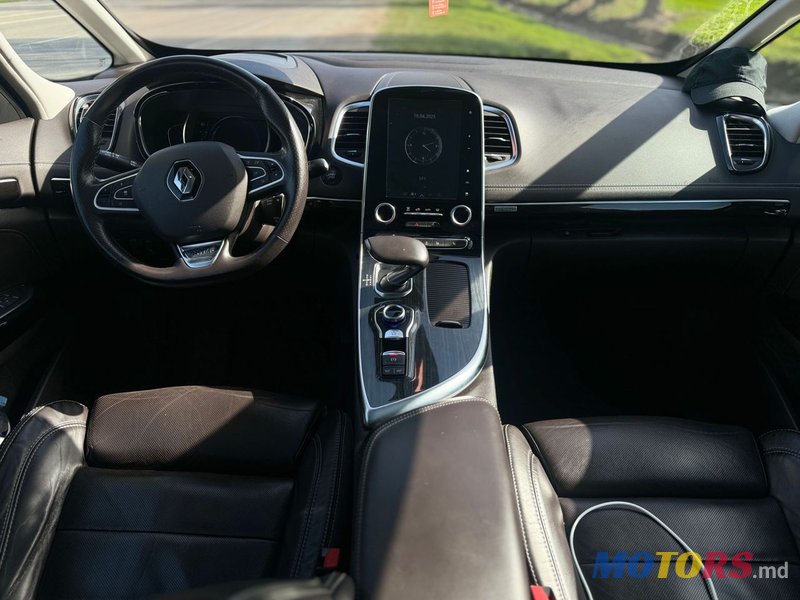 2017' Renault Espace photo #6