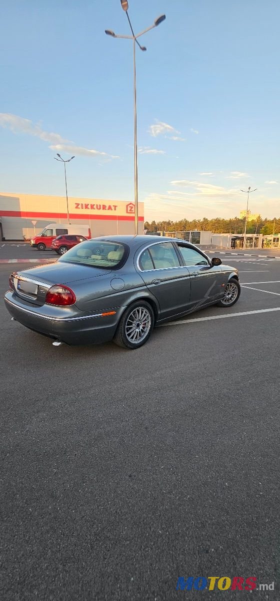 2004' Jaguar S-Type photo #3