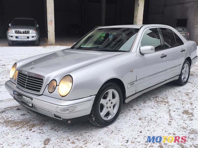 1999' Mercedes-Benz E Класс photo #3