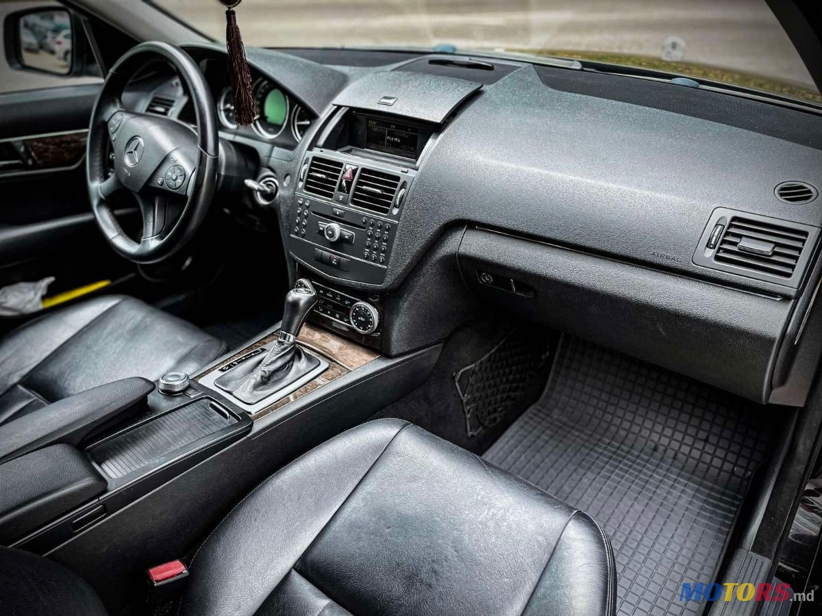 2007' Mercedes-Benz C Класс photo #6