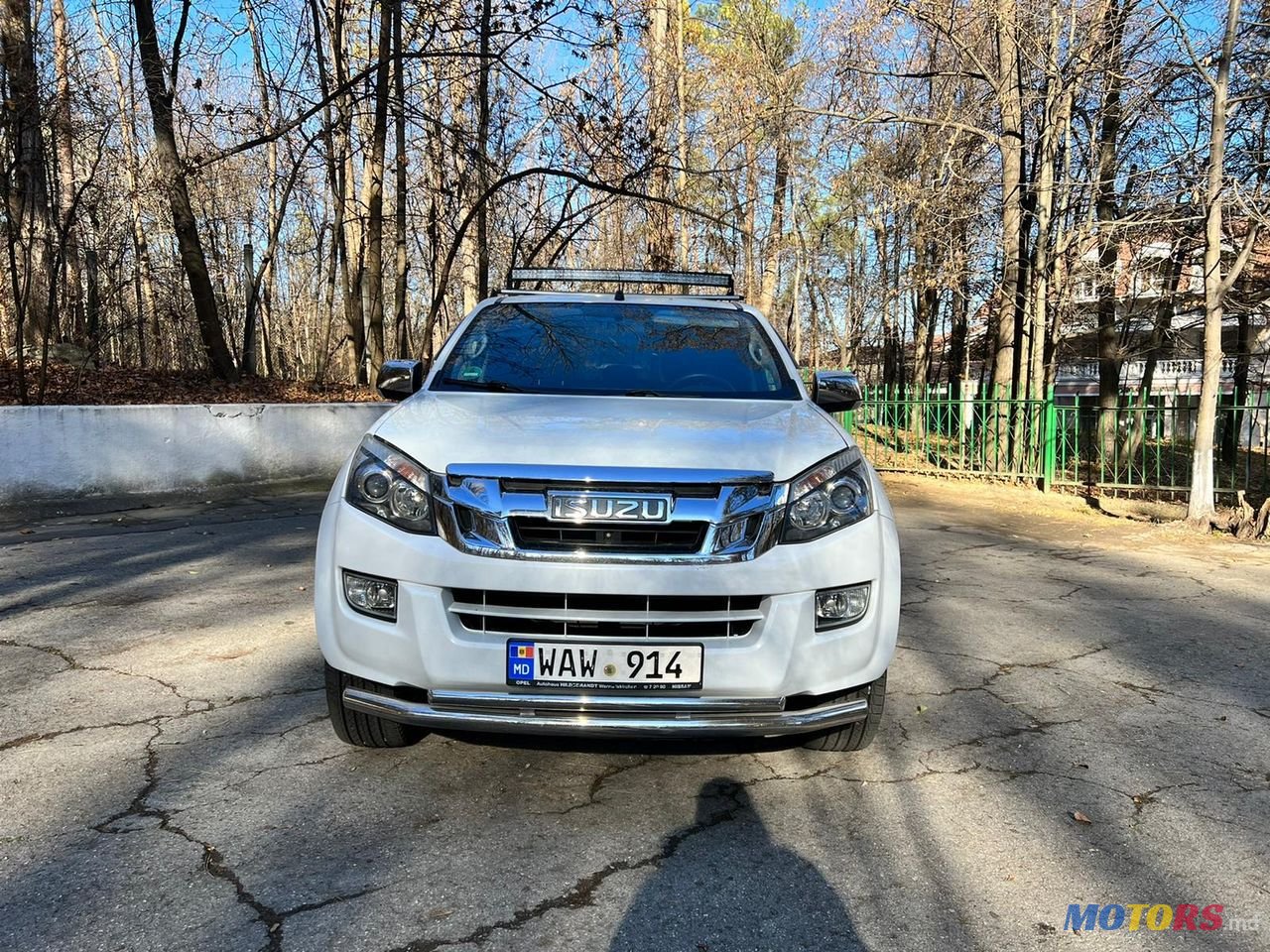 2014' Isuzu Пикап photo #1