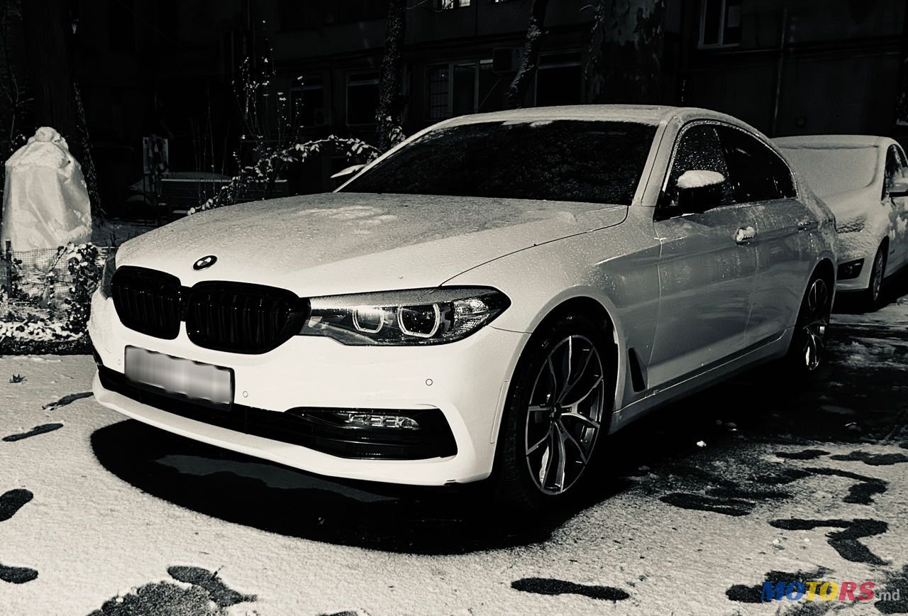 2018' BMW 5 Series photo #4
