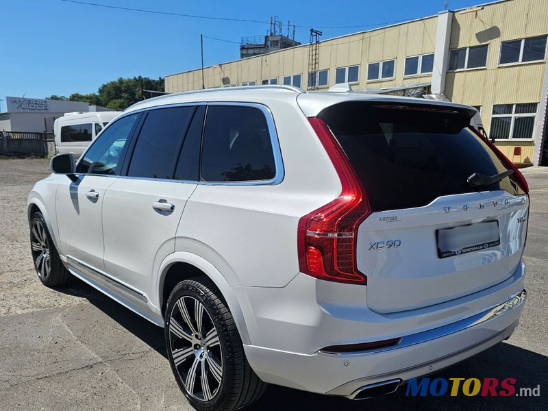 2020' Volvo XC90 photo #6