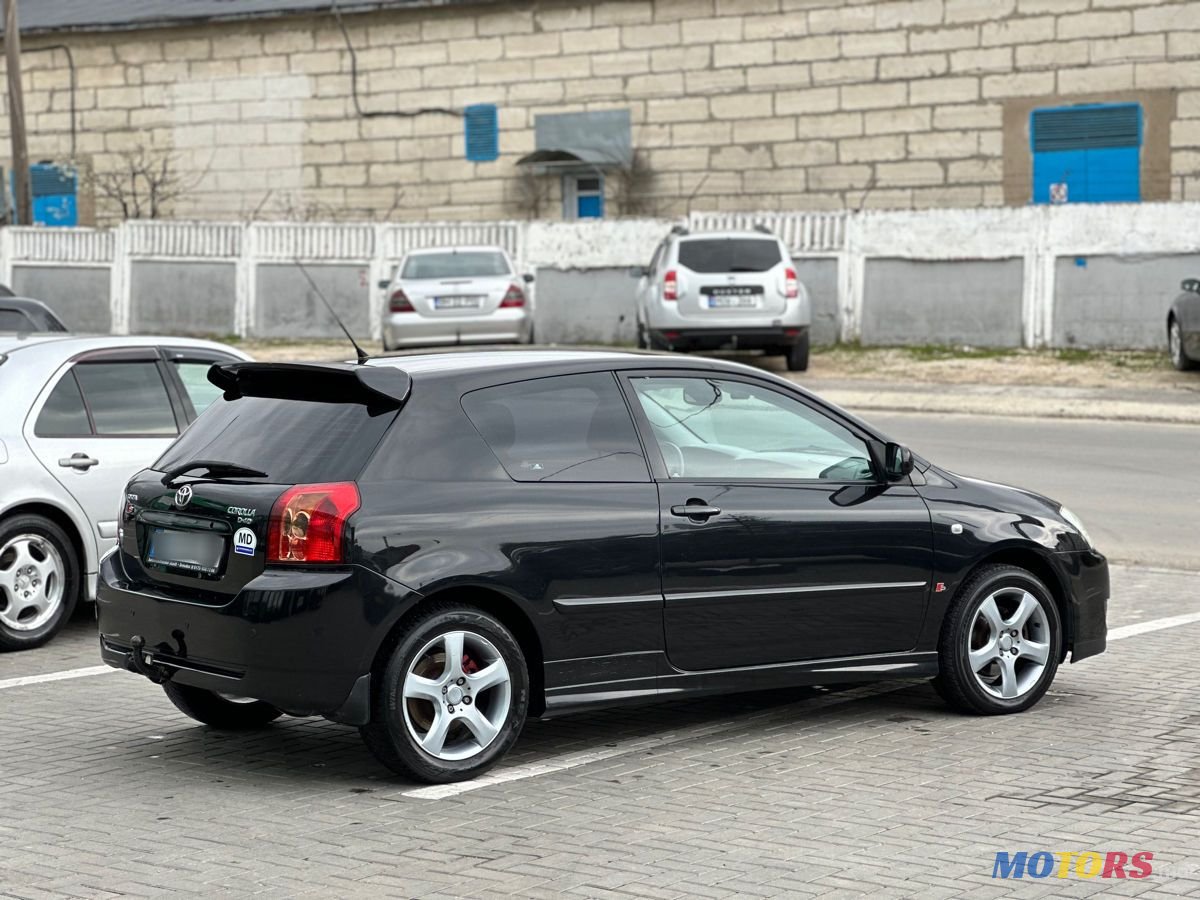 2005' Toyota Corolla photo #4